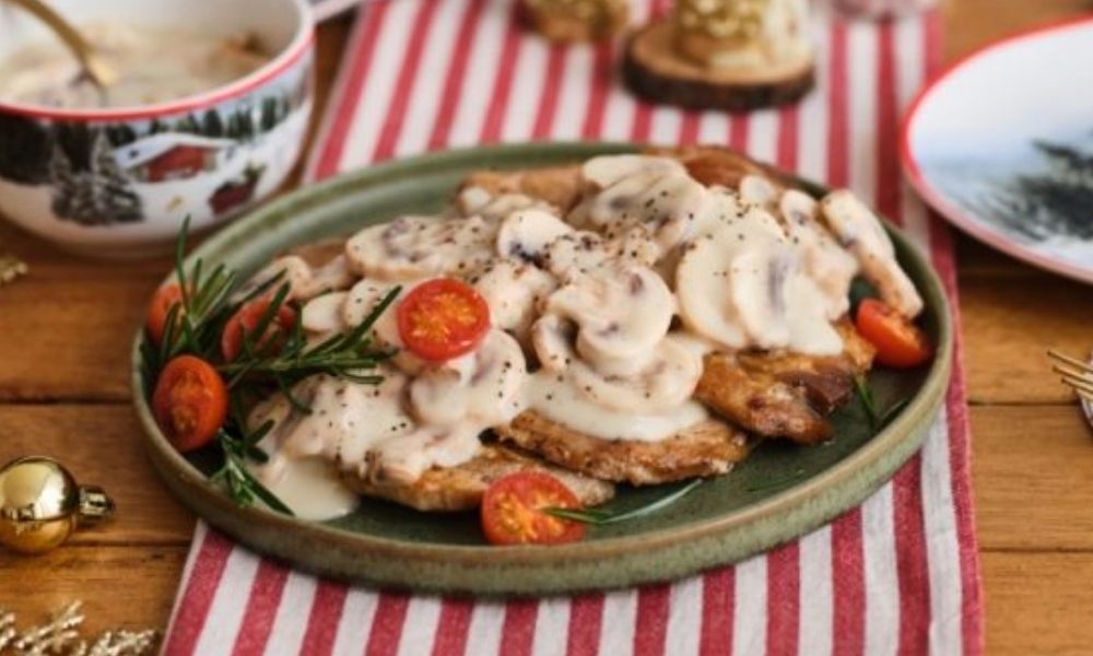 Receta de chuletas de cerdo con salsa de champiñones