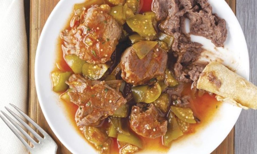 Receta de entomatado de res con chipotles en escabeche