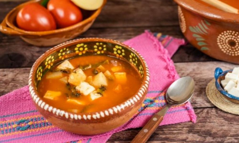 Receta de sopa de papa y queso