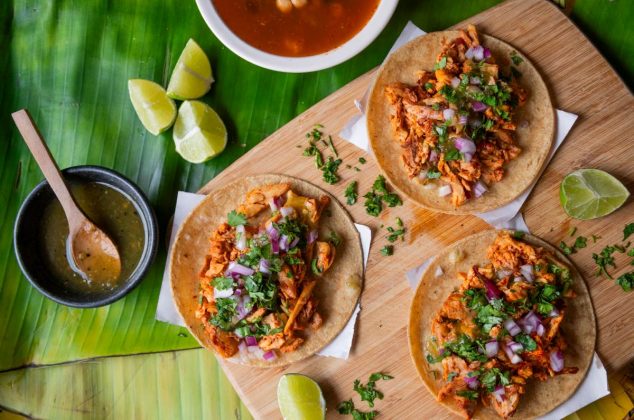 Barbacoa de pollo en olla: todo el sabor tradicional para tus tacos