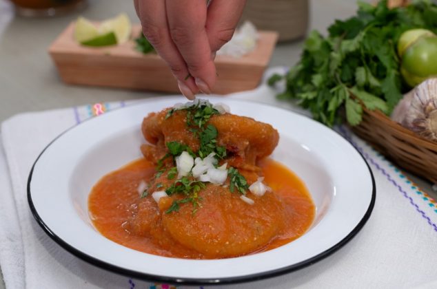 Gorditas de chicharrón ahogadas con mucho sabor